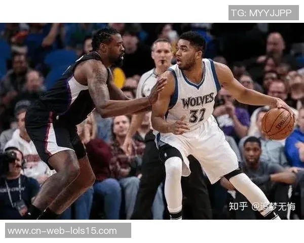 卡尔安东尼唐斯如何在NBA赛场上重塑自己的篮球生涯与领导力